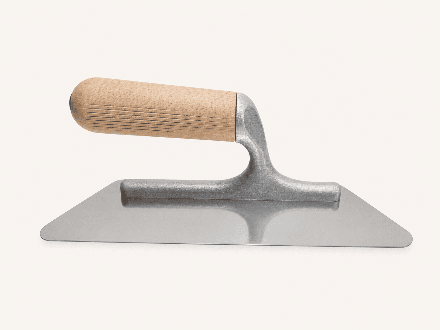 TRUELLE A PLATRE AVEC MANCHE A BOIS 200X80MM